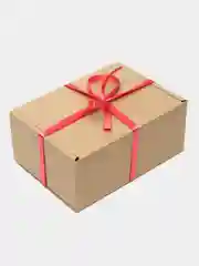 Конфетный подарочный набор косметики для женщины