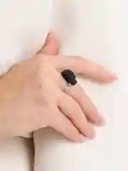 Черный кольцо сердечко из бисера