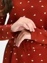 Бордовый платье женское, с поясом