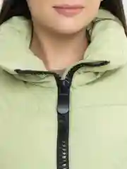 Зеленый куртка женская весенняя