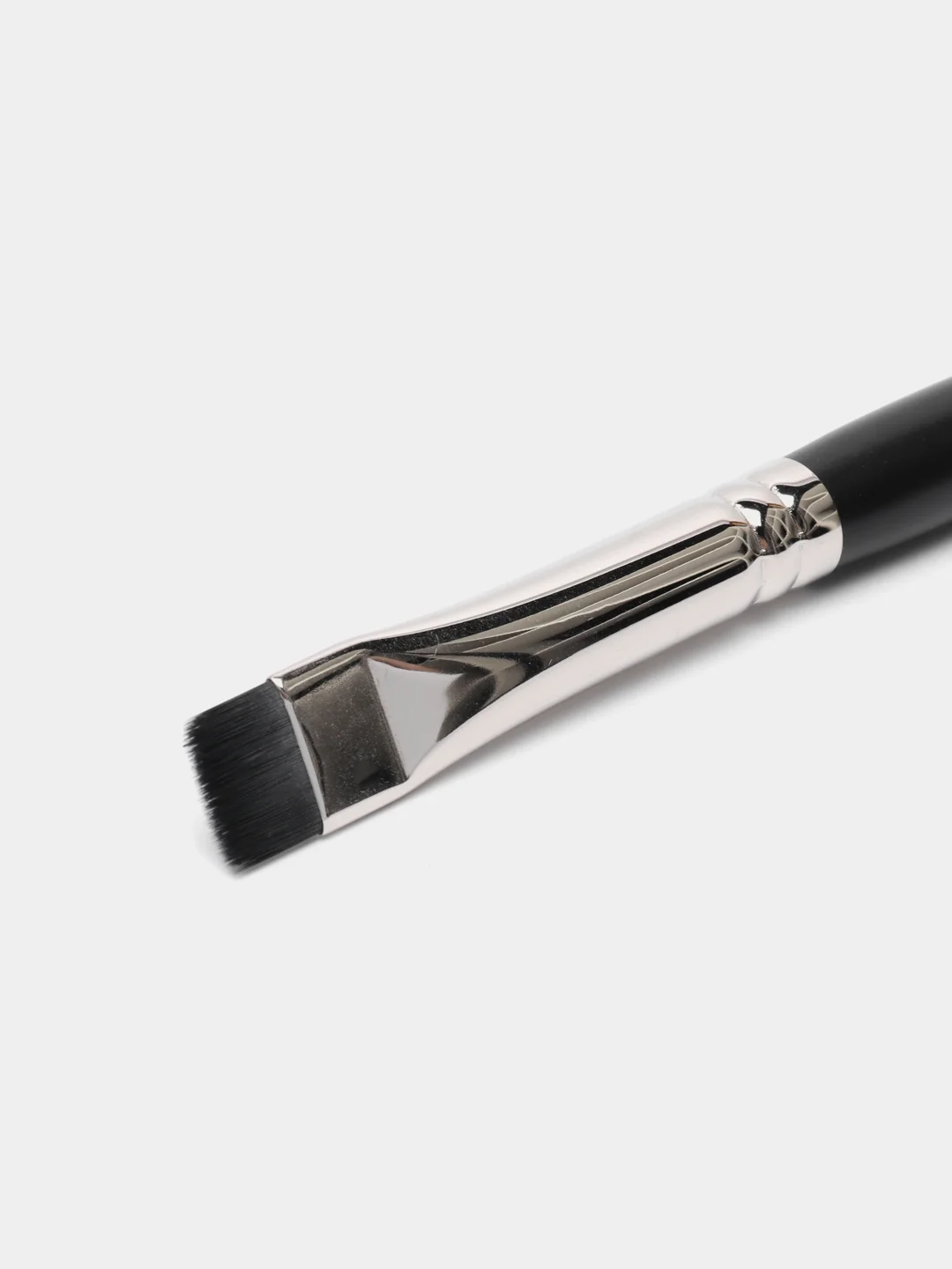 Кисть для бровей и макияжа Valeri-D 10М-31, прямой срез