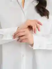 Белый рубашка женская хлопковая, оверсайз, 2 цвета