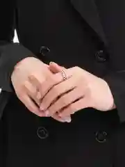 Манго кольцо женское с камнем, регулируемое