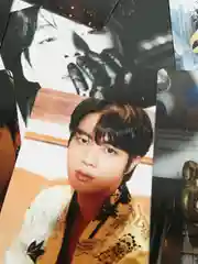 Красный карточки K-POP "BTS", "Dicon"