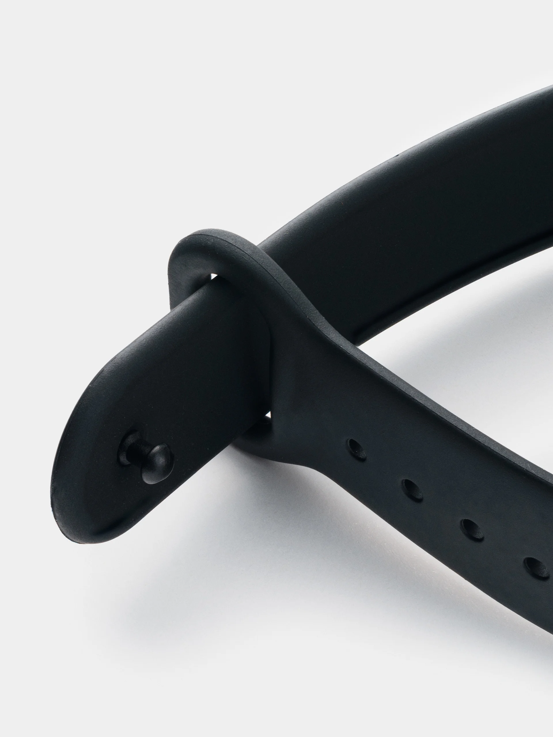 Черный ремешок для Xiaomi Mi Band 3/4/5/6/7 с рисунком