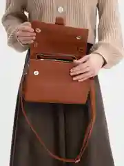 Карамельный сумка-клатч женская, с ремнем на плечо, экокожа