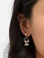 Угольный серьги женские