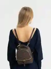 Черный женский рюкзак из экокожи, со съемными ремнями