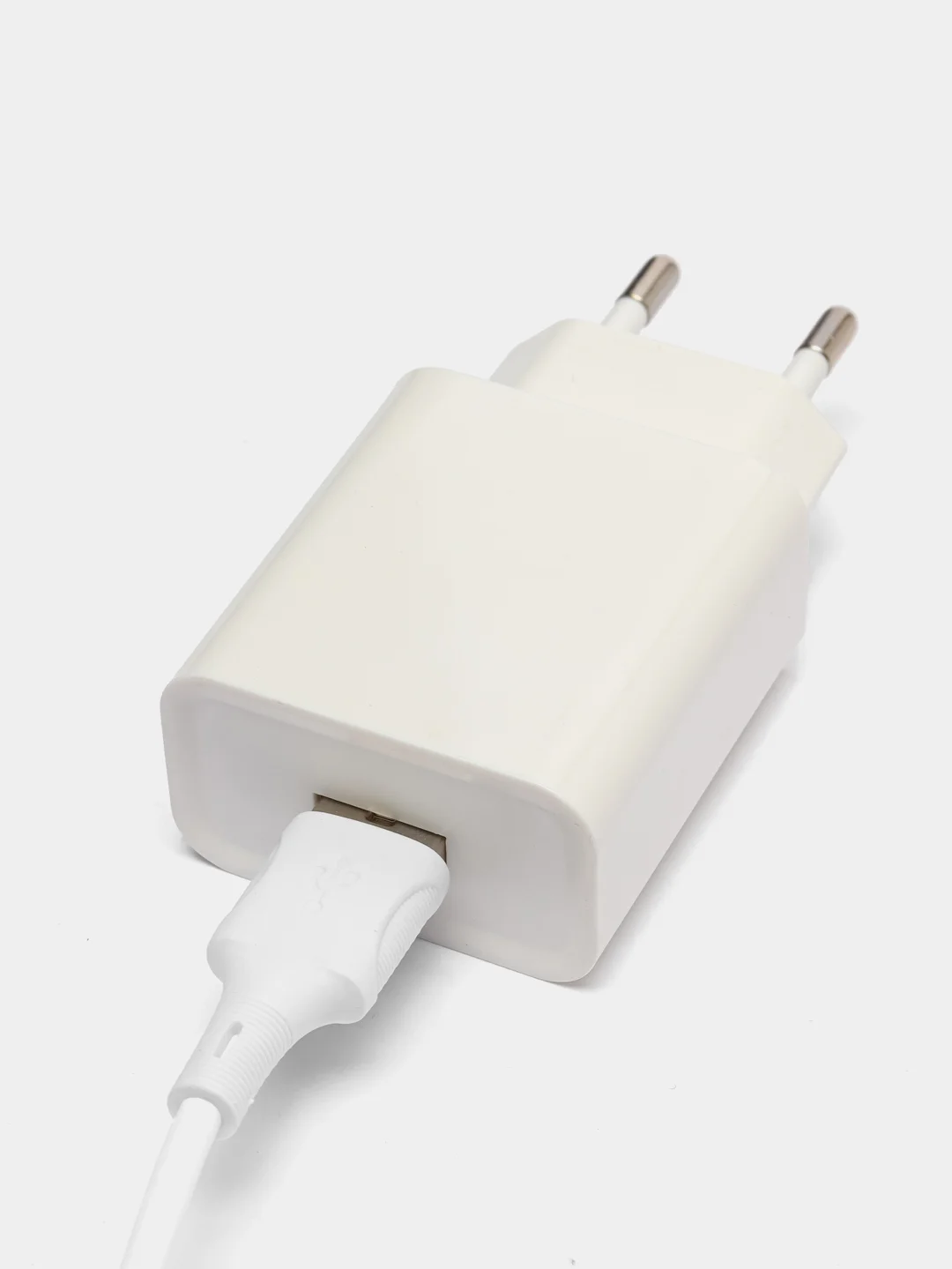 Зарядное устройство Borofone BA74A white на Lightning, Type-C, Micro-USB