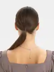 Белый цепочка на шею