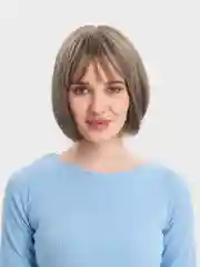 Серый парик каре с челкой