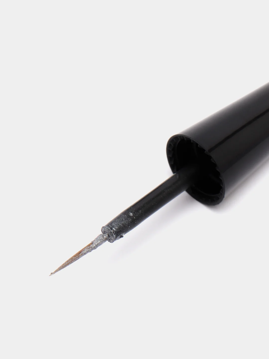 Серый подводка для глаз Charme водостойкая Deep Liner с мягкой кисточкой