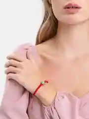 Плетеный браслет с натуральным камнем "Говлит"