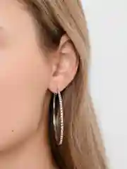 Серебряный серьги-кольца со стразами, диаметр 5,5 см