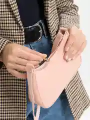 Розовый сумка женская через плечо