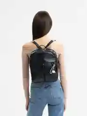 Черный рюкзак женский