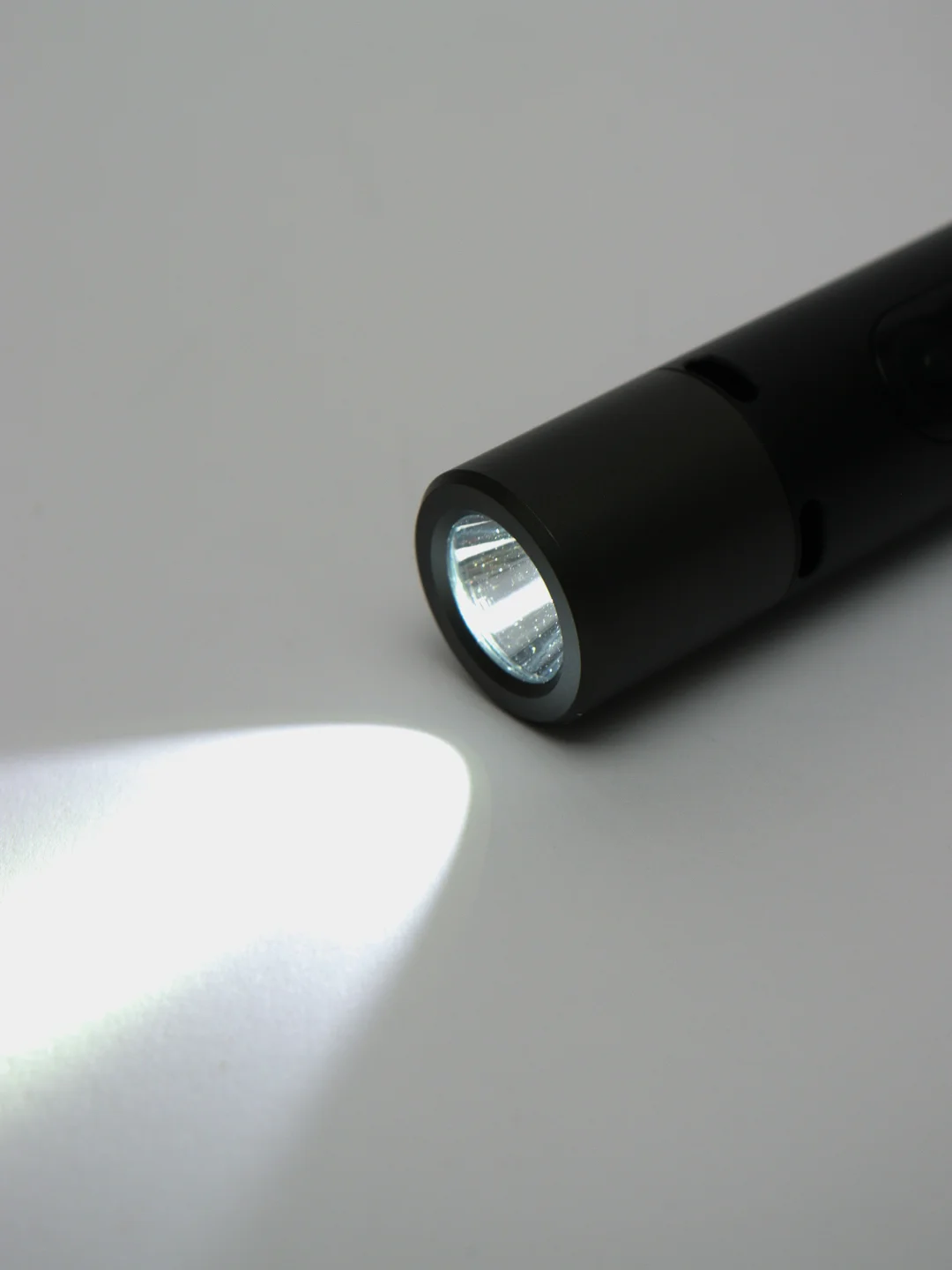 Черный электрическая отвертка Xiaomi DUKA ATuMan E1, 25 в 1