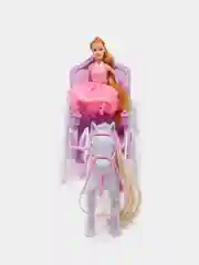 Игрушечная карета с лошадью и куклой