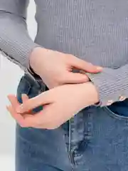 Серый джемпер женский