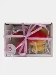 Красный мыло ручной работы