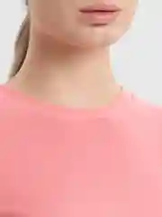 Розовый футболка женская укороченная