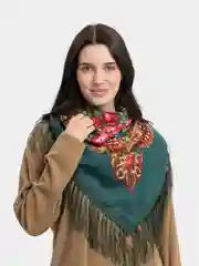 Зеленый платок женский, в русском стиле, с бахрамой, с цветами