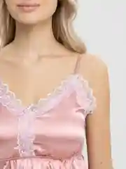 Розовый сорочка женская атласная с кружевом