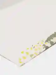 Бежевый обертка для шоколада