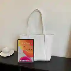 Белый сумка из экокожи
