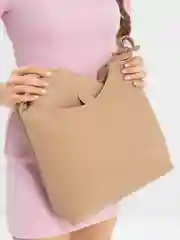 Бежевый сумка с косметичкой