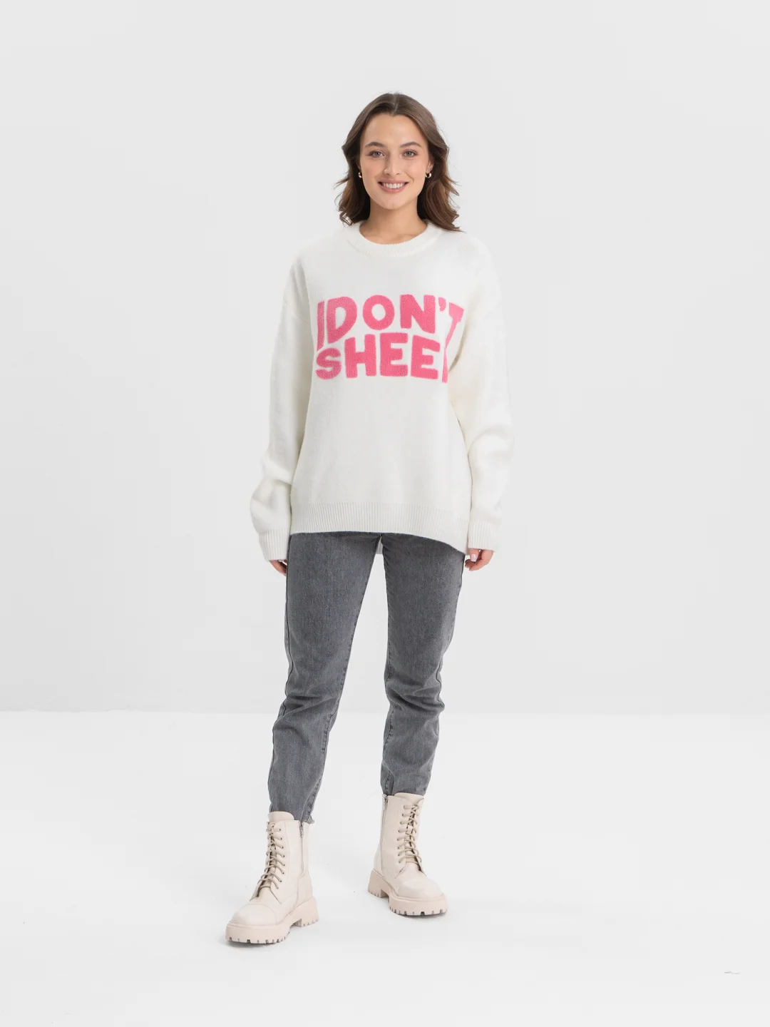 Свитшот женский  Dont Sheep, в белом цвете, оверсайз
