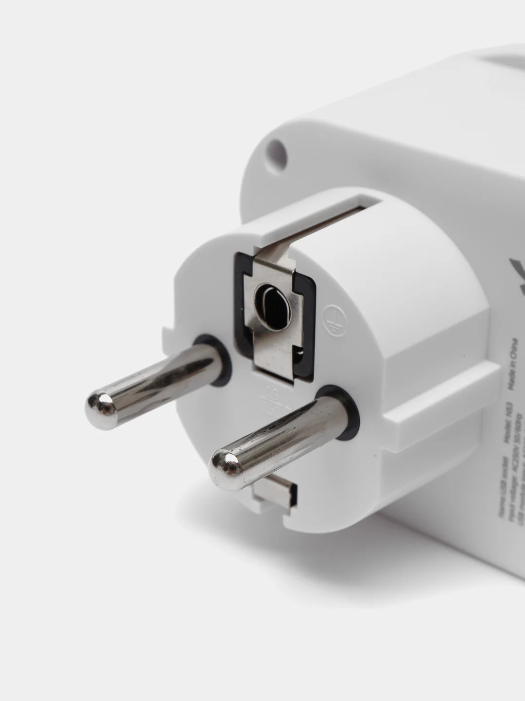 Белый розетка сетевая HOCO NS3 с 2 USB, разъём Type-C с быстрой зарядкой