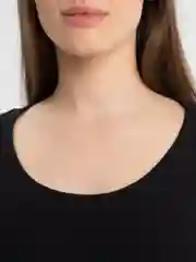 Черный лонгслив женский