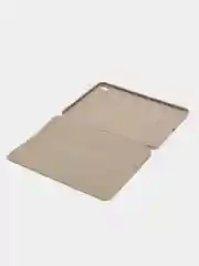 Белый стильный чехол со шторкой для iPad