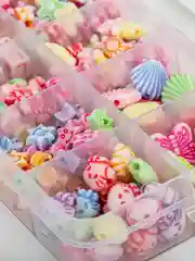 Набор Beads Set для творчества и рукоделия, 200 бусин, 10 видов, пастель, нить, Brauberg