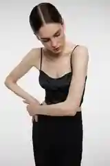 Черный топ на бретелях женский befree