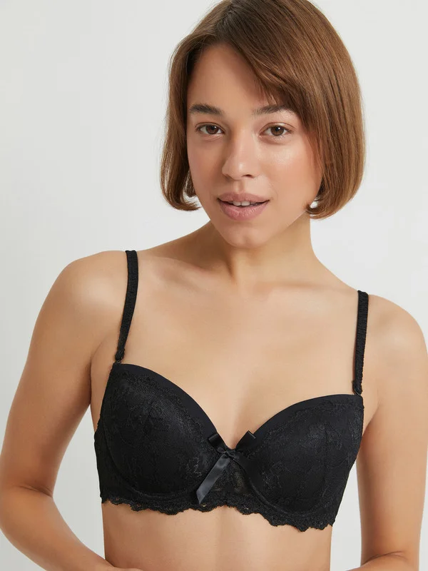 Черный кружевной формованный бюстгальтер без пуш-ап женский InfinityLingerie