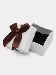 Шоколадный коробочка подарочная "Бантик", под кольцо, 5 х 5 см
