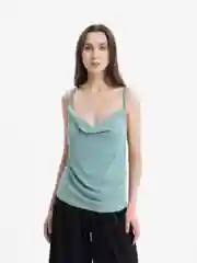 Зеленый топ нежный