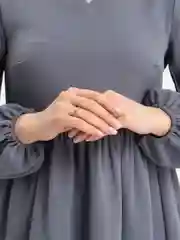 Кольцо в форме волн