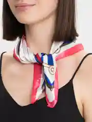 Вишнёвый платок женский, атласный, с рисунком