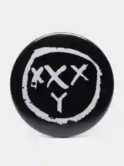 Черный значок "Oxxxymiron", 37 мм