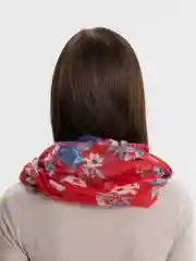 Красный палантин женский