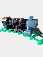 Игрушка "Железная дорога", звук, свет,2 скорости,задний ход, дым