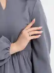 Кольцо Лепестки из кристаллов