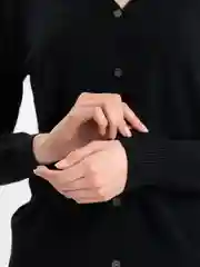 Черный кардиган женский