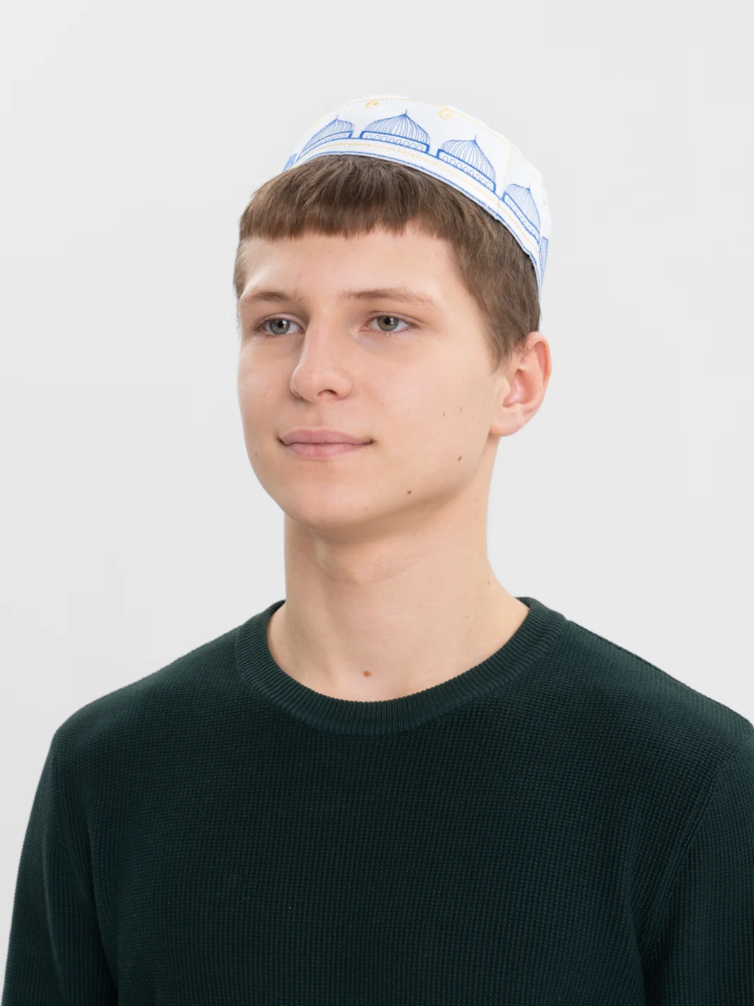 Белый тюбетейка мужская