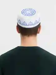 Белый тюбетейка мужская