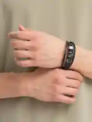 Багровый браслет мужской