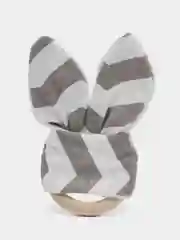 Серый грызунок деревянный
